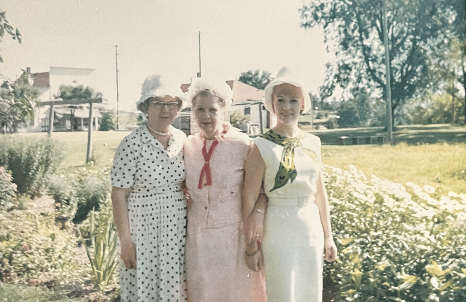 Original vintage photo 2